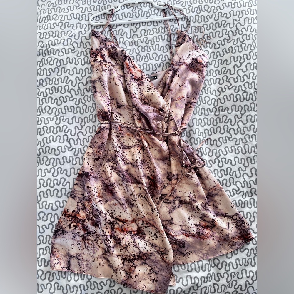 ZARA WRAP AROUND DRESS! 🤍💛🩷